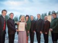 vlnr. Bernhard Schwischei, Erich Haring, Elisabeth Grossmann, Eva-Maria Lipp, Josef Kuss, Karl Schmidhofer, Manfred Seebacher, Gerhard Lammer - 85 Jahre Seilbahn Bürgeralpe Mariazell