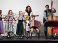 Saskia Scheikl, Lara Ofner, Eva Bröderbauer, Philipp Fluch, Anna Fluch - Adventkonzert Musikschule Mariazell 2011 im Volksheim Gußwerk