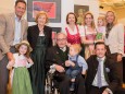 FAMILIE PIRKER - Bilderausstellung Matthias Pirker - Gerlinde Nitsche - Kunigunde Sommerauer im Raiffeisensaal Mariazell