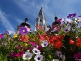 Blumenschmuck in Mariazell am Hauptplatz - 15. August 2012