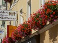 Blumenschmuck in Mariazell am Hauptplatz - 15. August 2012