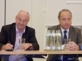 Bürgermeister Seebacher und Kuss  - Infoabend zum Fortbestand des Betriebs der Mariazeller Bürgeralpe