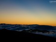 Der große Wolkenhaufen rechts ist die Hohe Veitsch - Hochschwab-Tour mit Sonnenuntergang und Sonnenaufgang am Gipfel