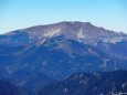 Gemeindealpe sieht von hier klein aus mit dem Ötscher im Hintergrund - Hohe Veitsch (1981m) mit Start vom Niederalpl am 21.Oktober 2012