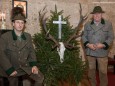 Hubertushirschschütze Gerhold Neumayr und sein Jagdbegleiter Franz Höhn - Hubertusfeier mit Festmesse in der Bruder Klaus Kirche am Hubertussee in der Walstern.