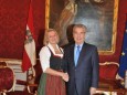 Besuch der Imkerinnen bei Bundespräsident Dr. Heinz Fischer in der Hofburg