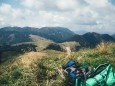 Ausblick am Kl. Königskogel zurück mit Dürriegelalm und Tonion