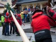 Maibaumaufstellen in Mariazell 2011