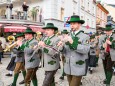 Stadtkapelle Mariazell marschiert ein - Traditionelles Maibaumaufstellen in Mariazell am 1. Mai 2015