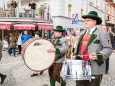 Stadtkapelle Mariazell marschiert ein - Traditionelles Maibaumaufstellen in Mariazell am 1. Mai 2015