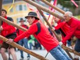 Bergrettung stellt den Maibaum auf - Traditionelles Maibaumaufstellen in Mariazell am 1. Mai 2015