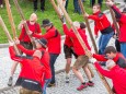 Bergrettung stellt den Maibaum auf - Traditionelles Maibaumaufstellen in Mariazell am 1. Mai 2015