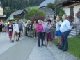 Maibaumumschneiden beim Franzbauer im Salzatal. Foto: Franz-Peter Stadler