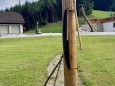 Maibaumumschneiden-beim-Franzbauer-2024-c-Franz-Peter-Stadler-009