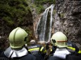 Marienwasserfall - Marienstatue Befestigung durch die FF Mariazell am 30. Juni 2014