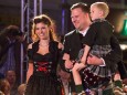 Cornelia Mooswalder & DJ Adamek mit Sohn - Pracht der Tracht in Graz 2012 