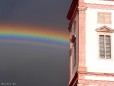 Regenbogen über dem Mariazeller Hauptplatz und der Basilika