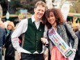 Weingut Wolfgang Lang, auch in Mariazell bekannt, posiert für ein Foto mit der 2. Miss Styria 2016 - 20. Steiermark Frühling - Steirerfest 2016 in Wien