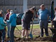 Weidenbau Workshop in Mitterbach für die VolksschülerInnen mit Johanna Digruber, Siegfried Grössbacher und Landschaftsplaner Alois Graf