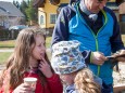 Weidenbau Workshop in Mitterbach für die VolksschülerInnen mit Johanna Digruber, Siegfried Grössbacher und Landschaftsplaner Alois Graf