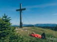 Mittagsschläfchen am Gipfel nach der Bergjause - zeller-staritzen-zinken-1619-m-4854