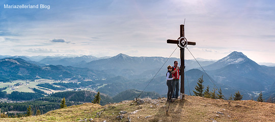 Hochstadelberg-Ausblick-Panorama-Titel