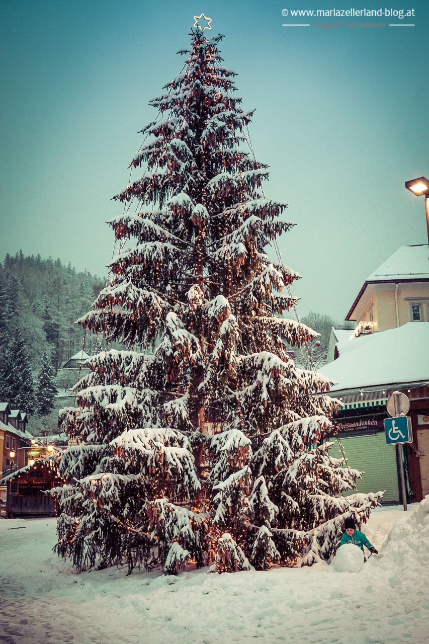 Mariazell_Advent_Eroeffnungsdonnerstag_Schnee_2015-5549