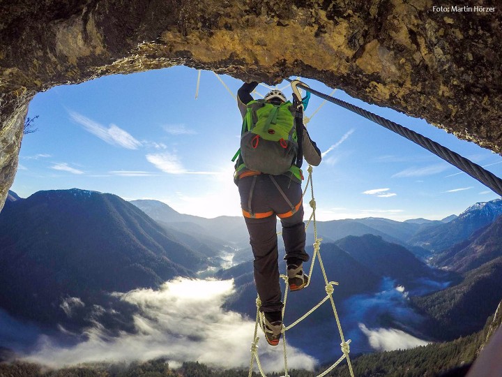 Klettersteig Spielmäuer. Foto: Martin Hörzer Klettersteig-Spielmauer