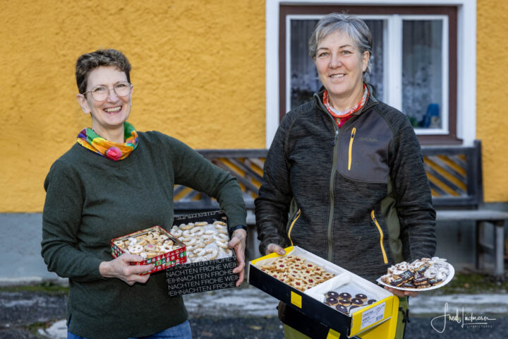 Veronika Schweighofer & Brigitte Nutz - Mariazeller Bäuerinnen backen für „Steirer helfen Steirern“