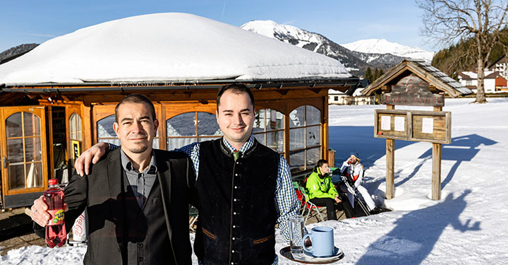 Andreas Fleissner | Sommer im Waggon - Winter in der Skihütte